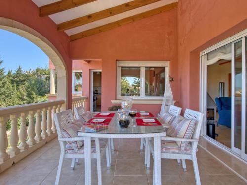 Holiday Home Mirlos