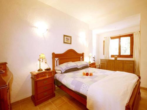 Javea Villa Sleeps 4 With Pool And Wifi
