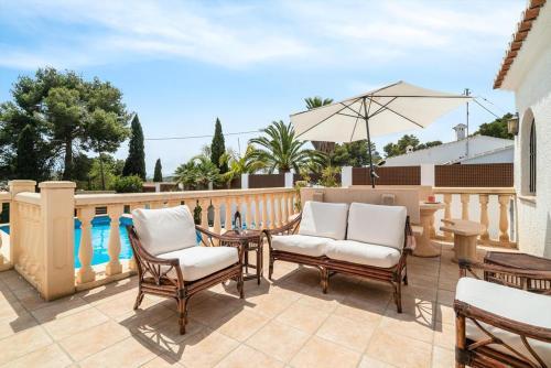 Javea Villa Sleeps 6 With Pool Air Con And Free Wifi