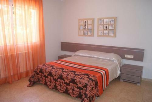 0001 Villa Mahon