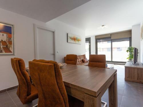 Apartamento Piscina Y En La Playa Margallo
