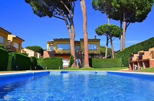 Cala Montg�- L�escala House