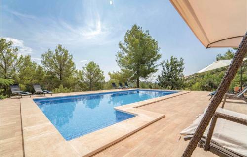 Four-bedroom Holiday Home In Ses Rotgetes de Canet