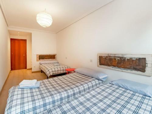 Hillview Holiday Home In Laguardia With Terrace