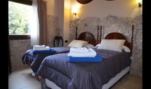 Villa In La Nou de Bergueda Sleeps 4 With Pool
