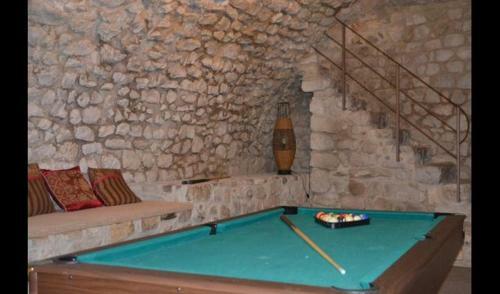 Villa In La Nou de Bergueda Sleeps 4 Includes Swimming Pool