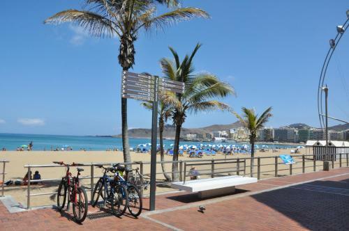 Stylish And Modern Apartment Overlooking Las Canteras