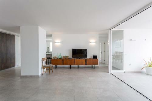 Apartamento Fantastic Renovated Flat With City View Terrace