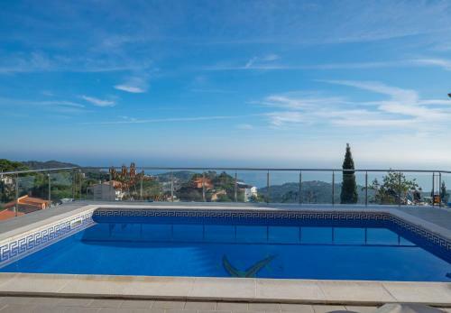 Villa- Garbi