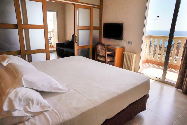 Hotel Alba Seleqtta