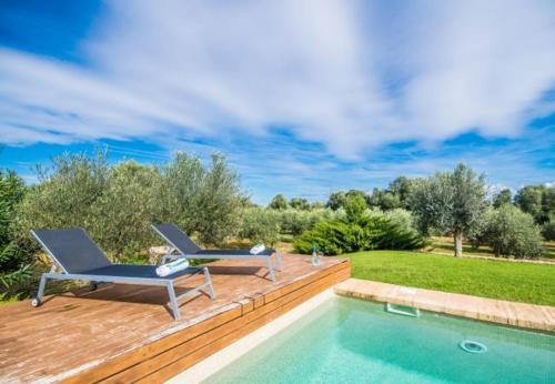 Llubi Holiday Home Sleeps 8 With Pool Air Con And Wifi