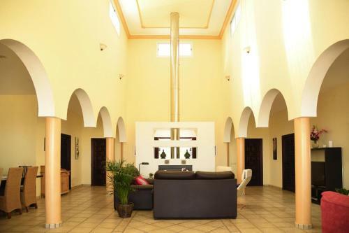 Chalet Bella Vista Lora Del R�o - Cos04100b-fyf
