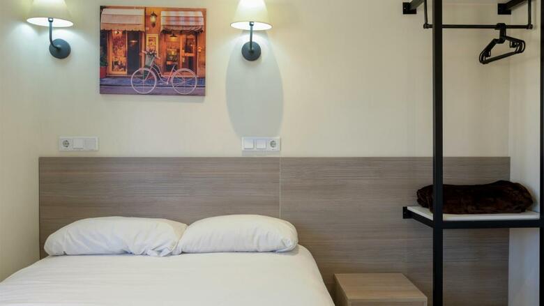 Hostal Golden Alcala