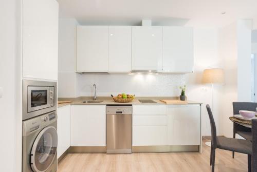 Urbe10 Atarazanas Premium 2 Bedrooms Apartment 9