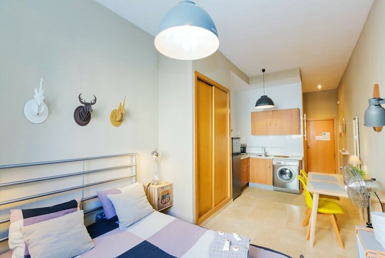 Apartamento Studio In Malaga With Wifi