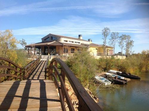Hotel Complejo Turistico Rural Fuente Taray