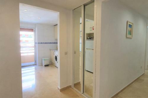Parque de Marbella. Magn�fico Apartamento Para 6 Personas