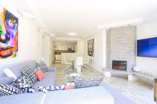 1108 Beachfront 2 Apartments With Roofterrace 80mtrgt; Beach 3 Pools