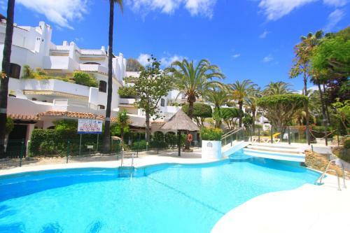1108 Beachfront 2 Apartments With Roofterrace 80mtrgt; Beach 3 Pools