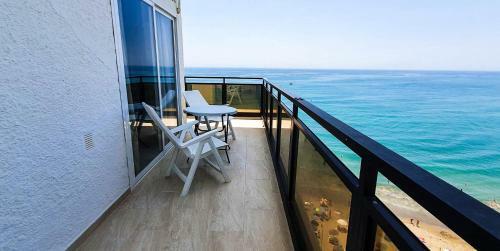 Skol 715. Spectacular Corner Duplex Apartment In Marbella