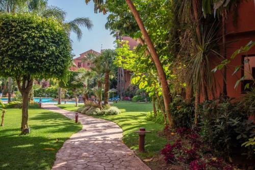 Cozy Holiday Apartment In 1 Line Beach Complex With Swimming Pool
