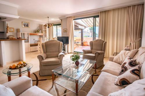 Bright Apartment In Prestigious Urbanization
