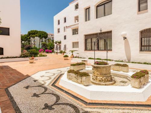 Apartamento de 2 Dormitorios En Playas Del Duque