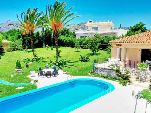 1168 Event Beach Villa 20 Person