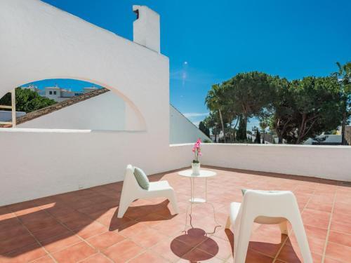Luxury Villa 6 Puerto Banus