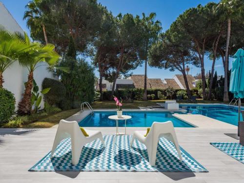 Luxury Villa 6 Puerto Banus