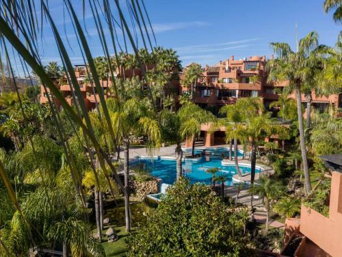 La Alzambra Peaceful Hideaway With Sea Views