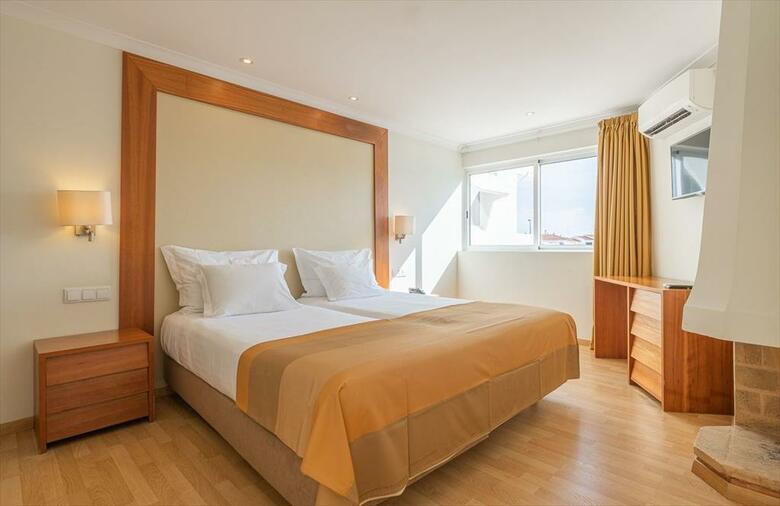 Lagoa Hotel