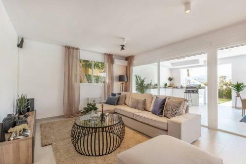 Luxury Heated Pool Villa Jacuzzi Cinema Bbq Sunset