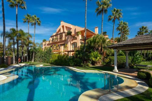 Apartamento Cubo's Luxury Beach Front Duplex Puerto Ban�s