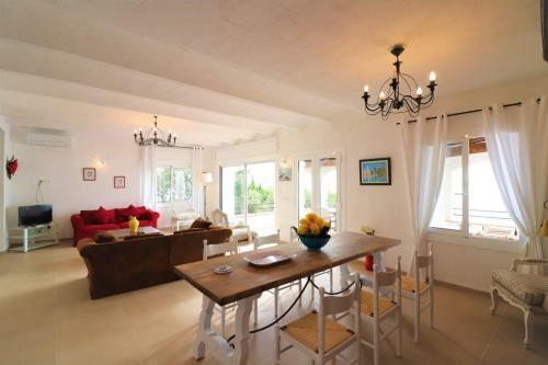 Villa Mahe - Barneda Premium