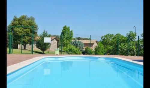 Santa Creu Dels Juglars Villa Sleeps 4 With Pool
