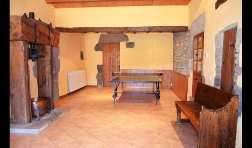 Olost Villa Sleeps 16 With Pool