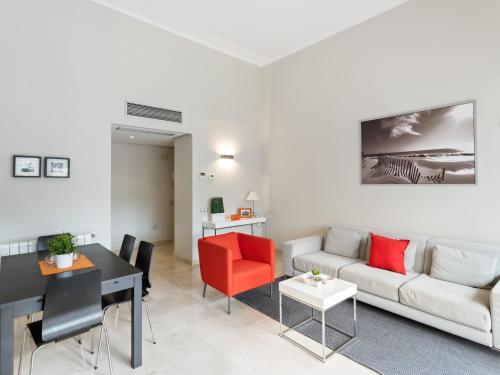 Classy Holiday Home In Orihuela With Garden