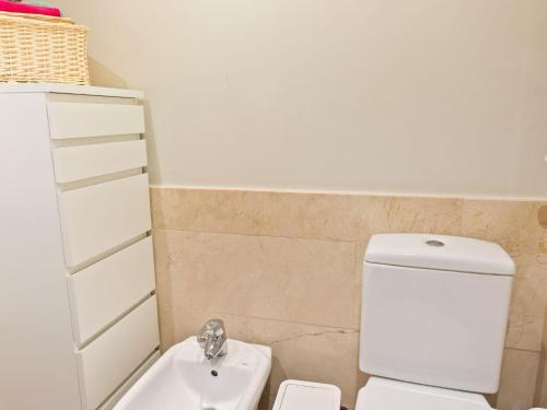 Classy Holiday Home In Orihuela With Garden