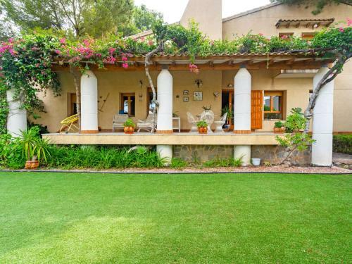 Swanky Villa In Orihuela With Garden