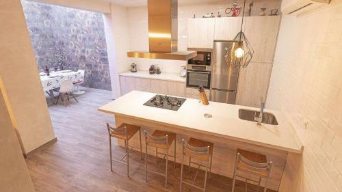 Moderna Casa En El Centro de Osuna