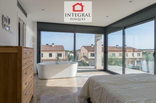 Mas Pareras Villa Palam�s A 1000m de La Playa