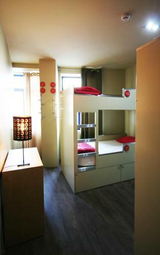 Pilot Design Hostel & Bar