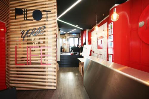 Pilot Design Hostel & Bar