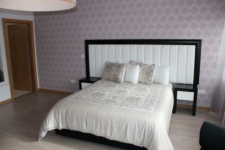 Hostal Vivacity Porto - Rooms & Apartments