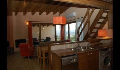 Perafita Villa Sleeps 7 With Pool And Air Con