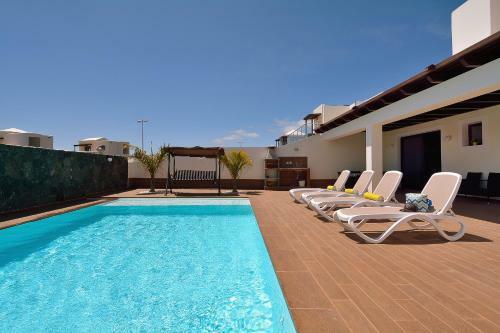 Villa Victoria