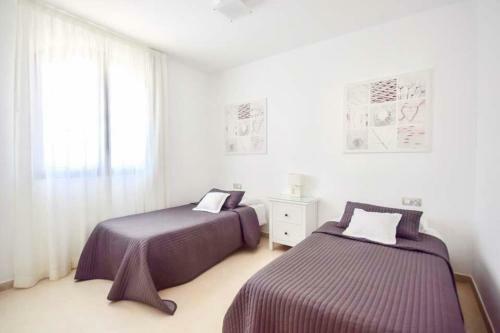 Playa Blanca Villa Sleeps 4 With Pool Air Con And Wifi