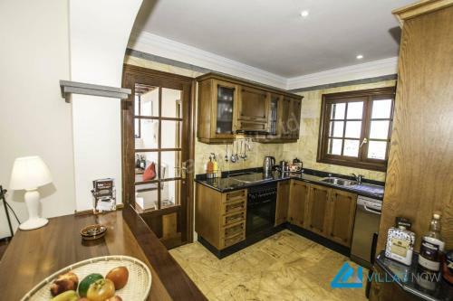 Villa Seventy Seven - Lh189 By Villas Now Ltd