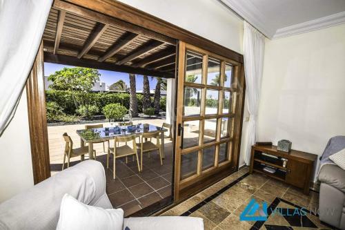 Villa Henry - Lh187 By Villas Now Ltd